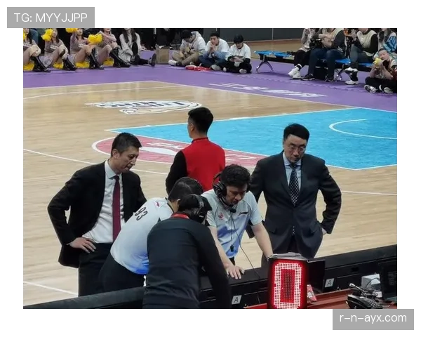 东亚杯赛场鏖战，东亚霸主再展雄风