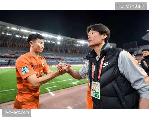 波尔图队阵容大洗牌：新援蓄势待发，老将退役引发未来布局调整