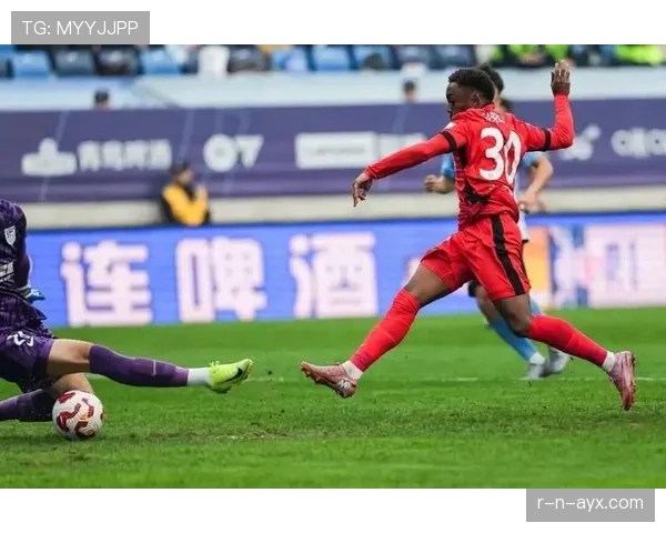 上海海港成功卫冕中超冠军，强势表现彰显顶级竞争力