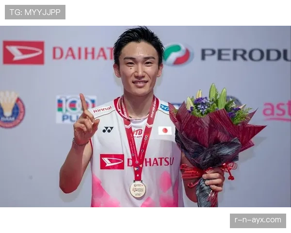 桃田贤斗凌晨四点还在练球，这自律谁顶得住啊